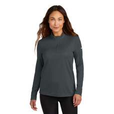 Nike Women's Essential 1/2-Zip Cover-Up NKHM7969